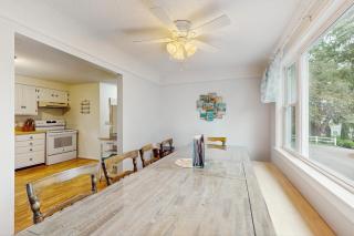 Birch Circle Beach House - 7