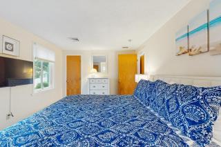 Birch Circle Beach House - 2