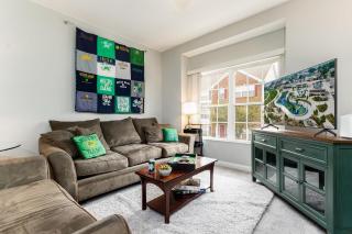 Dublin Village Townhome - 9