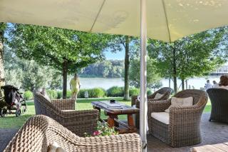 Premium Suite, RIVER & OLD TOWN VIEW,FREE PARKING - Bratislava - 1