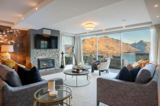 Luxury 3BR Queenstown Retreat with Alpine Views - Queenstown - 8