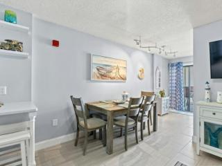 San a bel 610 Lovely 2 BR Ocean Front Condo with an Indoor Swimming Pool and Ocean Front Hot Tub - Myrtle Beach - 8