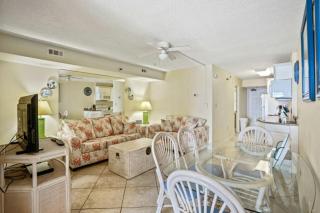 Cozy Oceanfront Condo: Sanabel 608 with Indoor Pool and Outdoor Hot tub - Myrtle Beach - 9