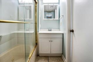 Cozy Oceanfront Condo: Sanabel 608 with Indoor Pool and Outdoor Hot tub - Myrtle Beach - 4