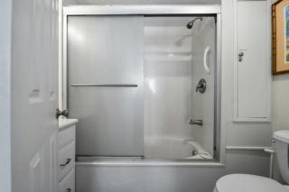 Oceanfront Condo Sanabel 505: 2BR 2BA with Outdoor Hot tub - Myrtle Beach - 4