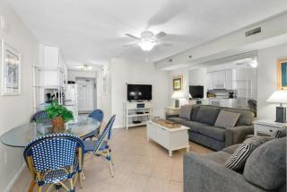 Cozy and Affordable: Sanabel 411 Oceanfront Condo with Indoor Pool - Myrtle Beach - 8