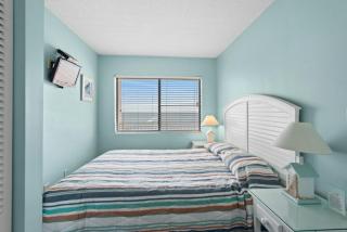 Cozy and Affordable: Sanabel 411 Oceanfront Condo with Indoor Pool - Myrtle Beach - 4
