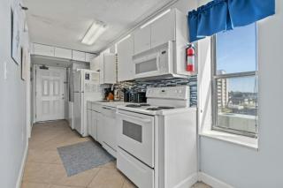 Sanabel 215 Extraordinary Views from Extra Large Oceanfront Balcony - Myrtle Beach - 8