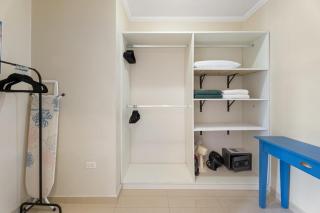 NEW 3BR 2BA Private Villa with Spacious Garden - Noord - 6