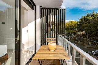M401 Poblado Apt close to lleras park jacuzzi AC - Medellín - 5