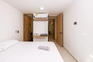M301 Poblado Apt close to lleras park jacuzzi AC - Medellín - 4