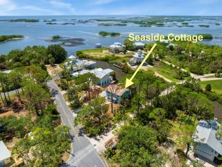 Seaside Cottage- coastal retreat - 1
