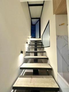 L301 4BR Lleras Park Apt Rooftop Jacuzzi AC - Medellín - 2