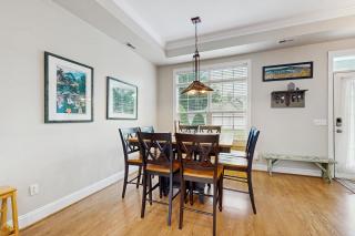 Beacon Court Condo F - Douglas - 7