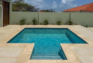 Poolside Escape Menas Authentic Wellness Eco - Noord - 8