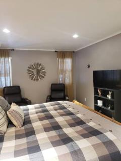 579) Sleeps 13 - Minutes to Yellowstone - Island Park - 6