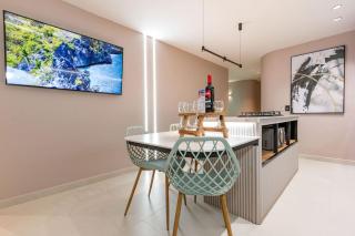 M201 Poblado Apt close to lleras park jacuzzi AC - Medellín - 2