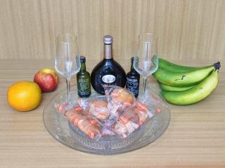 Cozy Private Room in Funchal, Ensuite Bathroom, WiFi and Great Location - 3