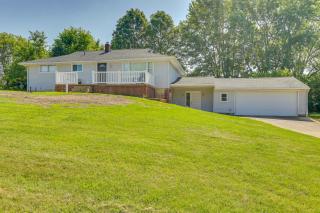 Fish, Hike and Golf Leisurely Navarre Home with Yard! - - 9