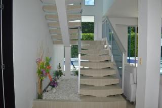 5 Star Experience - - 5