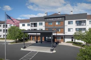 Courtyard by Marriott Colorado Springs South - 7