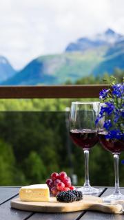 Mountain Views & Comfort - Stay in Stranda - Stranda - 5