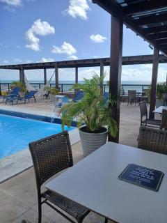 Flat mobiliado, beira mar na melhor localização da Praia do Cabo Branco - João Pessoa PB - 8