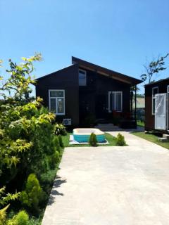 Lakeside cottage - 2