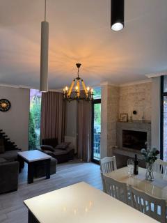 Villa Residence - Kwariati - 8