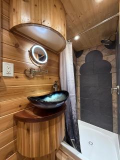 Umpqua's Last Resort - Wilderness Cabins, RV Park & Glamping - Idleyld Park - 2