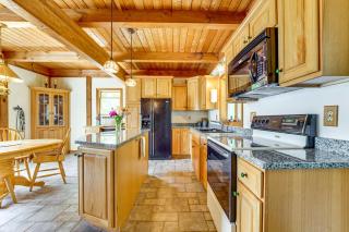 Boat Nearby Barters Island Home with Views - 1