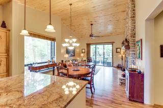 4 Miles to Lake Retreat with 2 Decks! - Show Low - 3