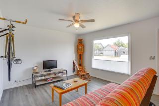 11 Mi to Arcata Bay Home with Garden in Blue Lake! - 0