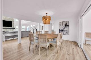 Waters Edge Estate - 1