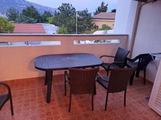 Apartman zarok - 4