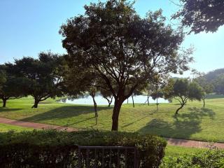 Pecanwood Villa with lake view - Hartbeespoort - 7