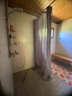 Mansikkamökki - - 0