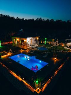 MedaSuite Stone House with Detached Pool - Kandıra - 7