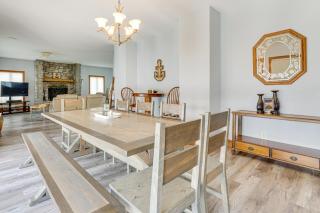 Hot Tub and Dock Waterfront Lake Hamilton Home - Hamilton - 1
