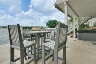 Hot Tub and Dock Waterfront Lake Hamilton Home - Hamilton - 9