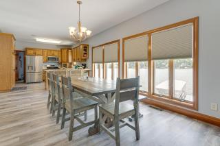 Hot Tub and Dock Waterfront Lake Hamilton Home - Hamilton - 2