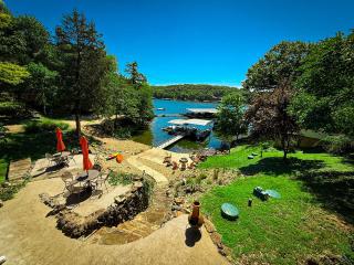 Lakefront Cabin-4BD3BADockHottubFirepitKayaks - 8