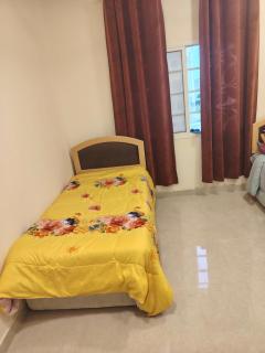 شقة غرفتين وصالة السعادة Two-Bedroom Apartment in Al-Saada - Salalah - 5