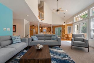 Hampton Street Retreat - Corolla - 1