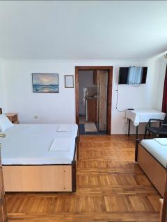 Apartments Pekic - Sutomore - 6