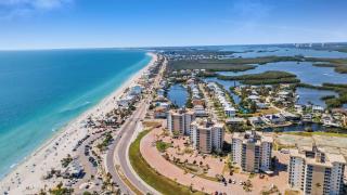 Beach Access Studio Bonita Beach FL - 6