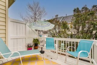 Peaceful Luxury 3 beds*Lake*Kitchen*LaundryMetro - 9