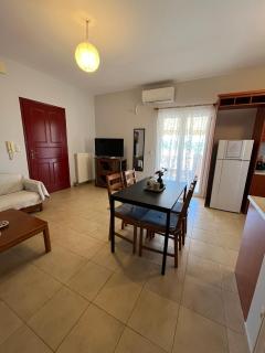 Bloom Garden Apartment - Methoni - 2