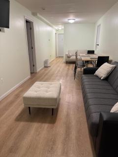 Gorgeous Beach Unit sleeps 4, 2 beach badges, beach towels, and 4 min to beach - Seaside Heights - 0