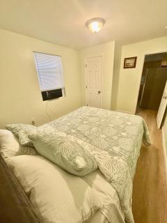 Gorgeous Beach Unit sleeps 4, 2 beach badges, beach towels, and 4 min to beach - Seaside Heights - 9